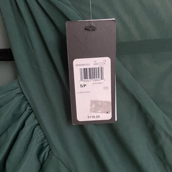 Evening dress - Picture 3 of 4